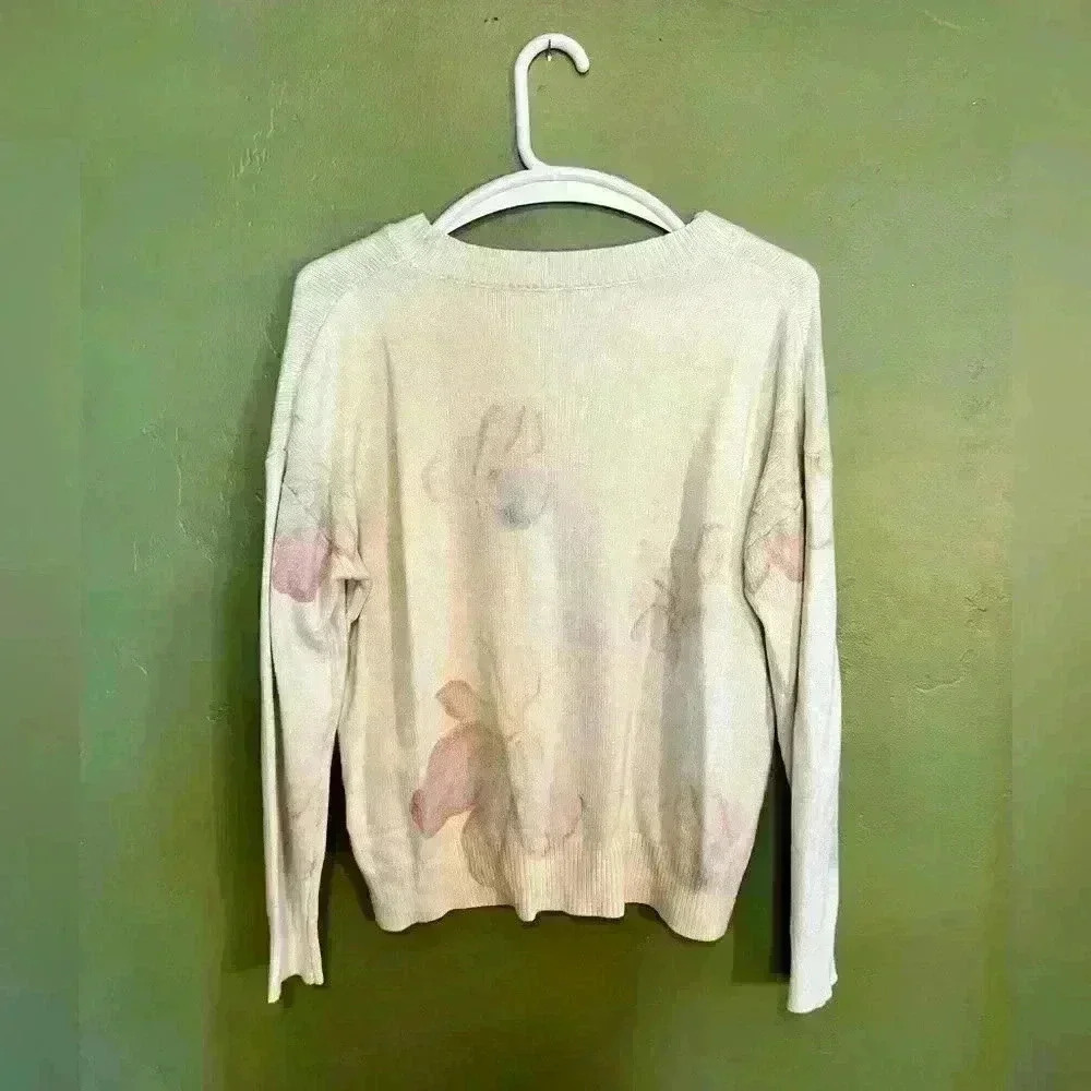 White Sweater with Light Flower Pattern, Size Large - Picture 3 of 4